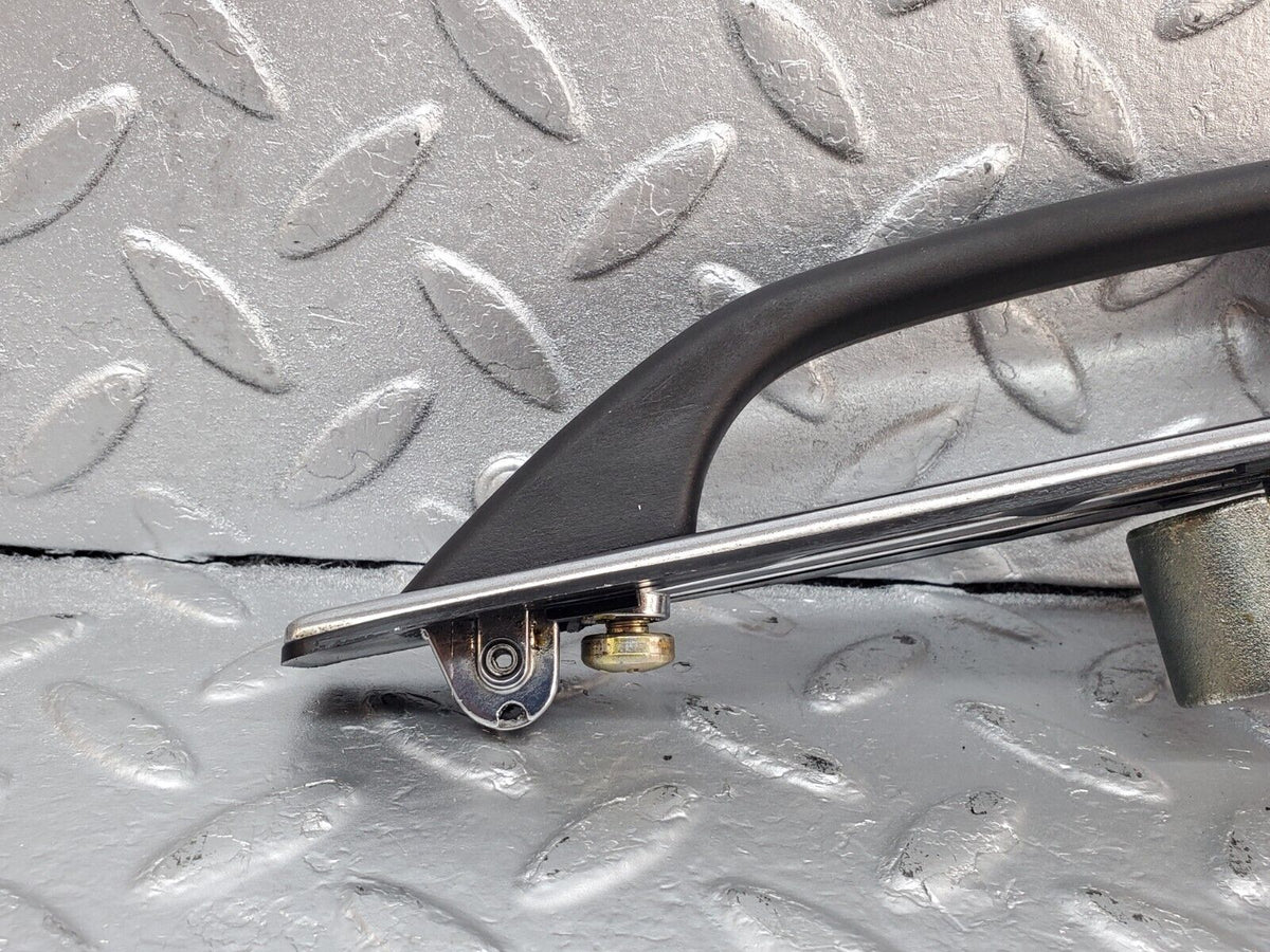 44393 Mercedes-Benz W123 280E Rear Right Exterior Door Handle A1237600359 A1237660005