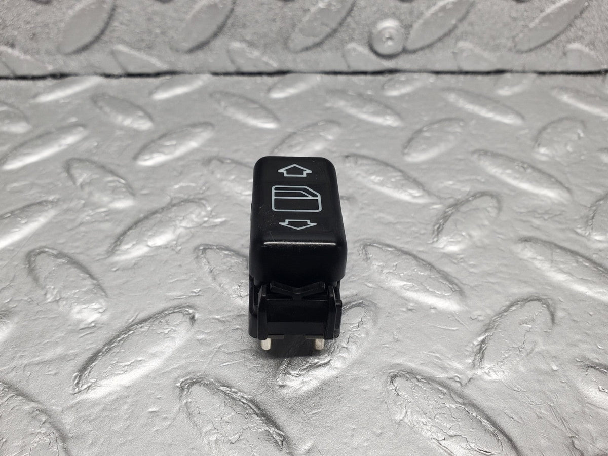49105 Mercedes-Benz A124 320E Cabriolet Electric Window Switch Right Side A1248209010