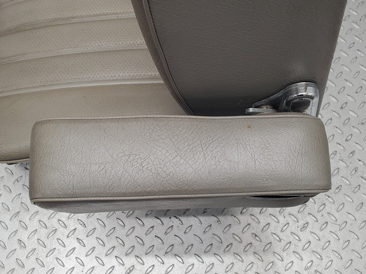 50802 Mercedes-Benz W108 280SE 3.5 Front Right Driver Seat