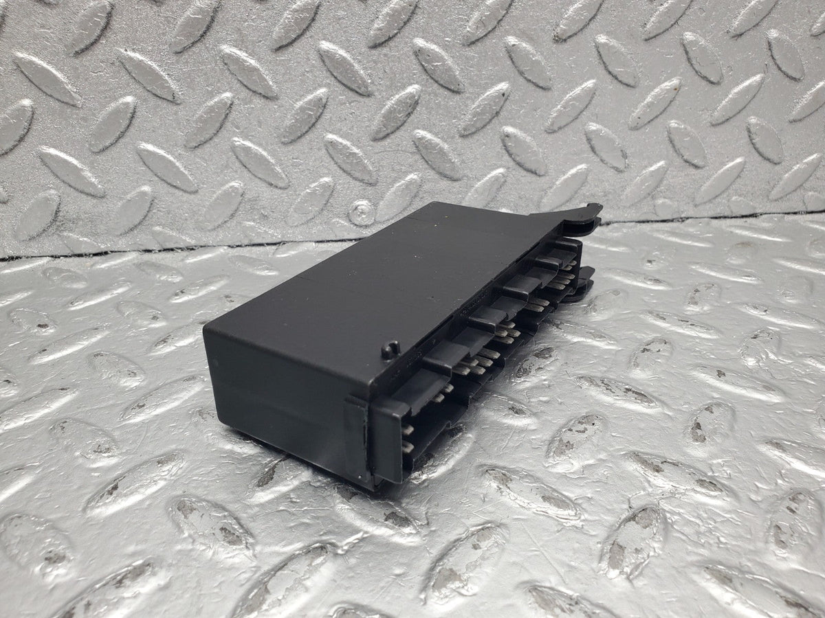 51289 Mercedes-Benz W202 Light Control Unit A2025420432