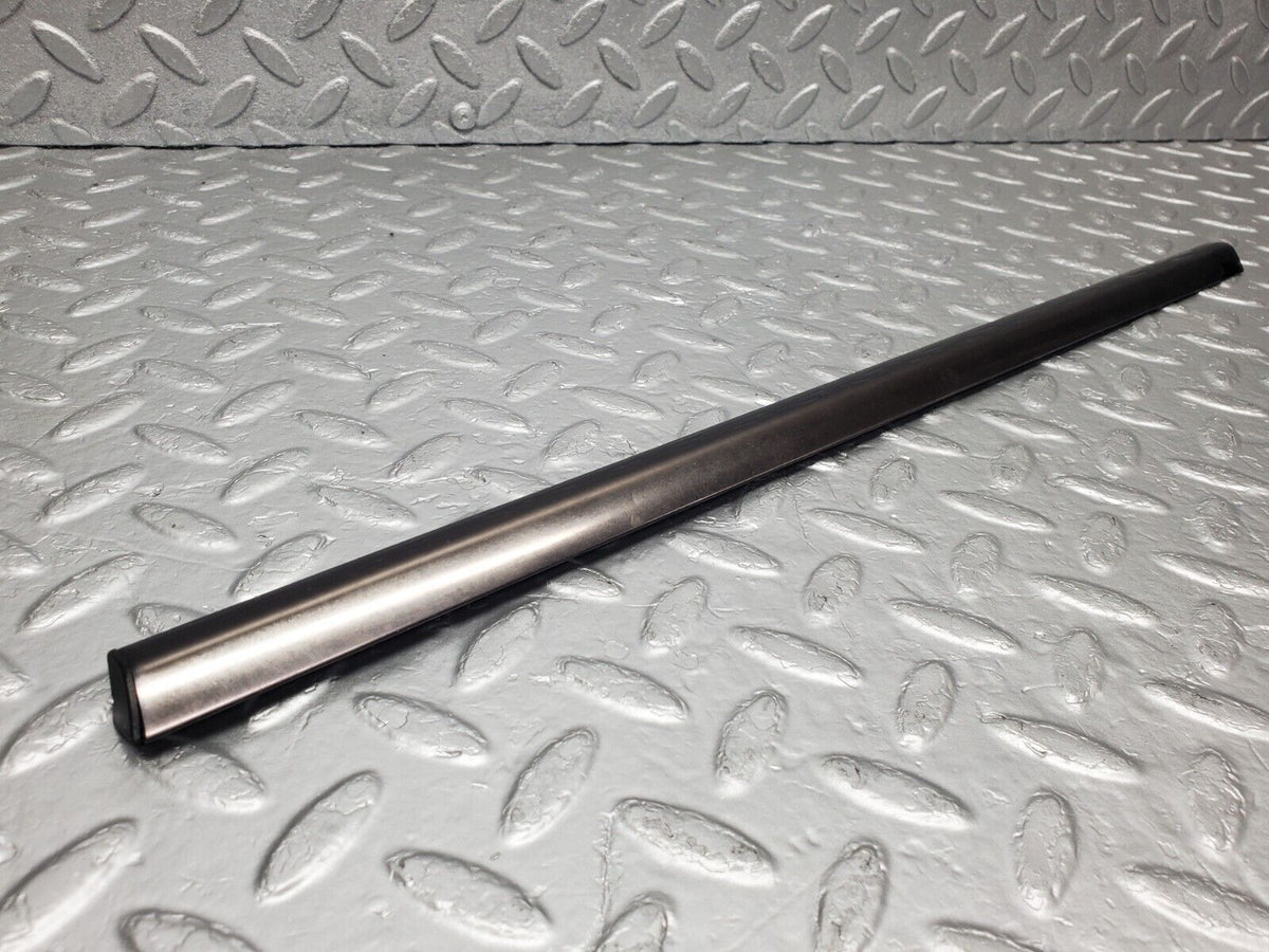 48110 Mercedes-Benz R230 350SL Coupe Rear Right Window Moulding Trim
