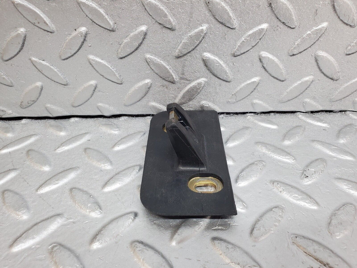 44759 Mercedes-Benz W124 220E Trunk Lock Latch
