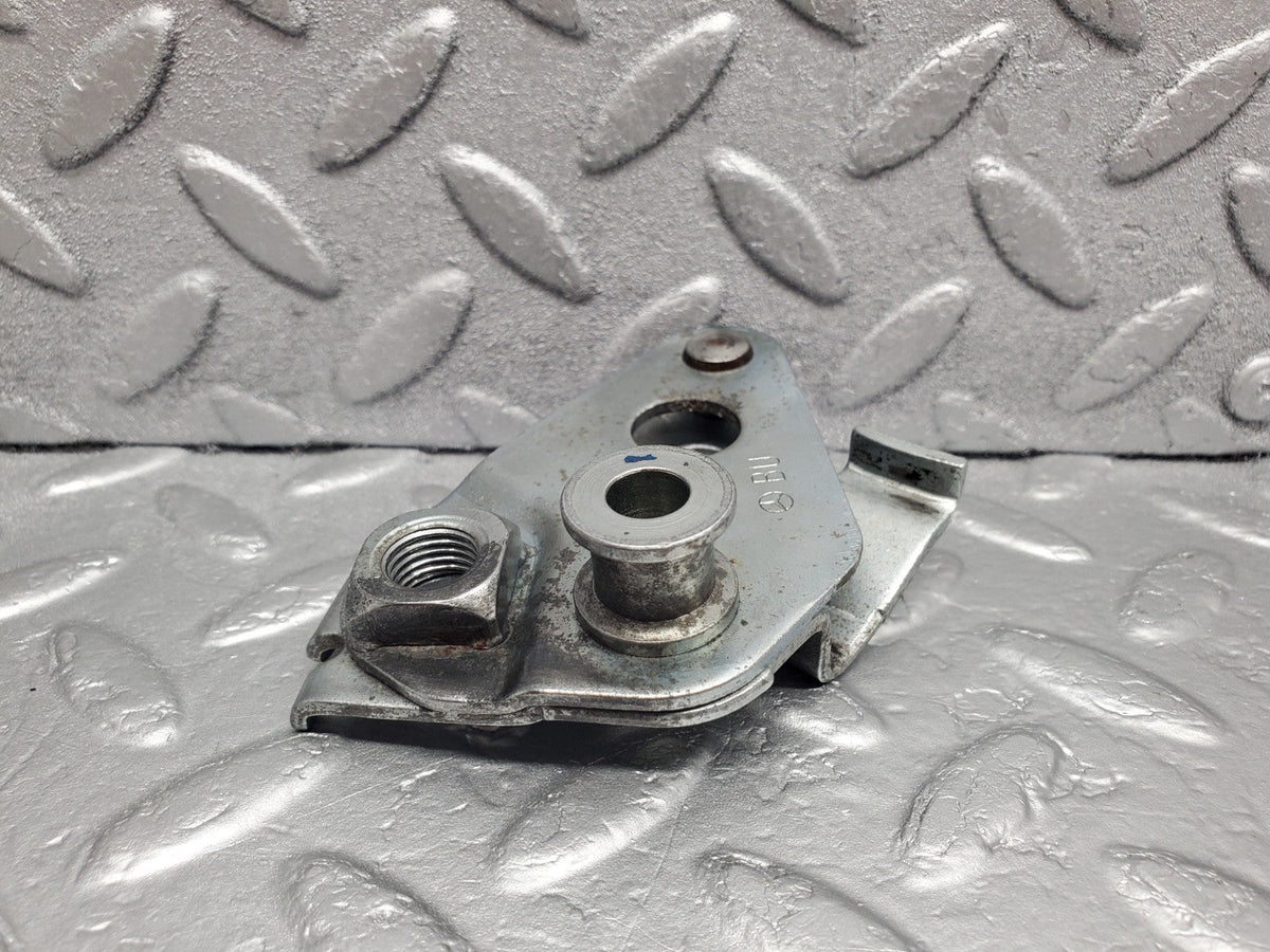 50191 Mercedes-Benz C123 280CE Coupe Front Left Seat Belt Bracket