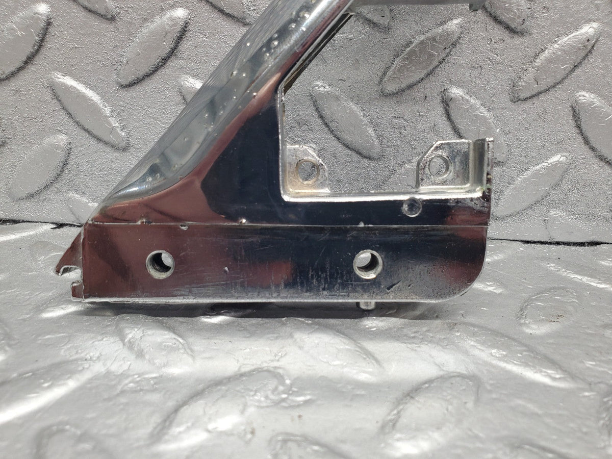 49526 Mercedes-Benz C123 230CE Coupe Right Wing Mirror Triangle Chrome Bracket