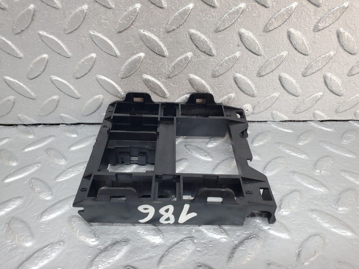 44669 Mercedes-Benz W124 220E Window Regulator Switch Console A1248210271