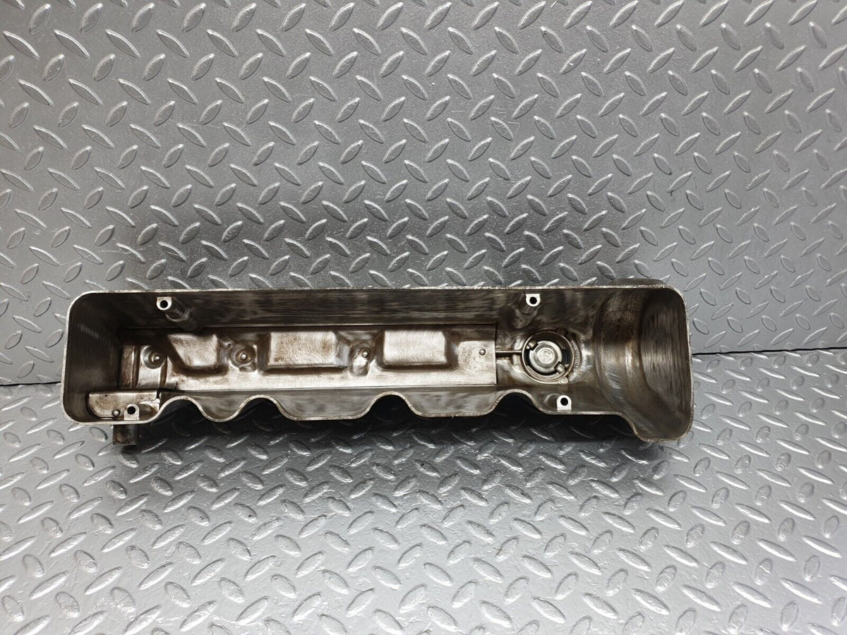 43734 Mercedes-Benz C126 380SEC Coupe Cylinder Head Cover Right A1170160105