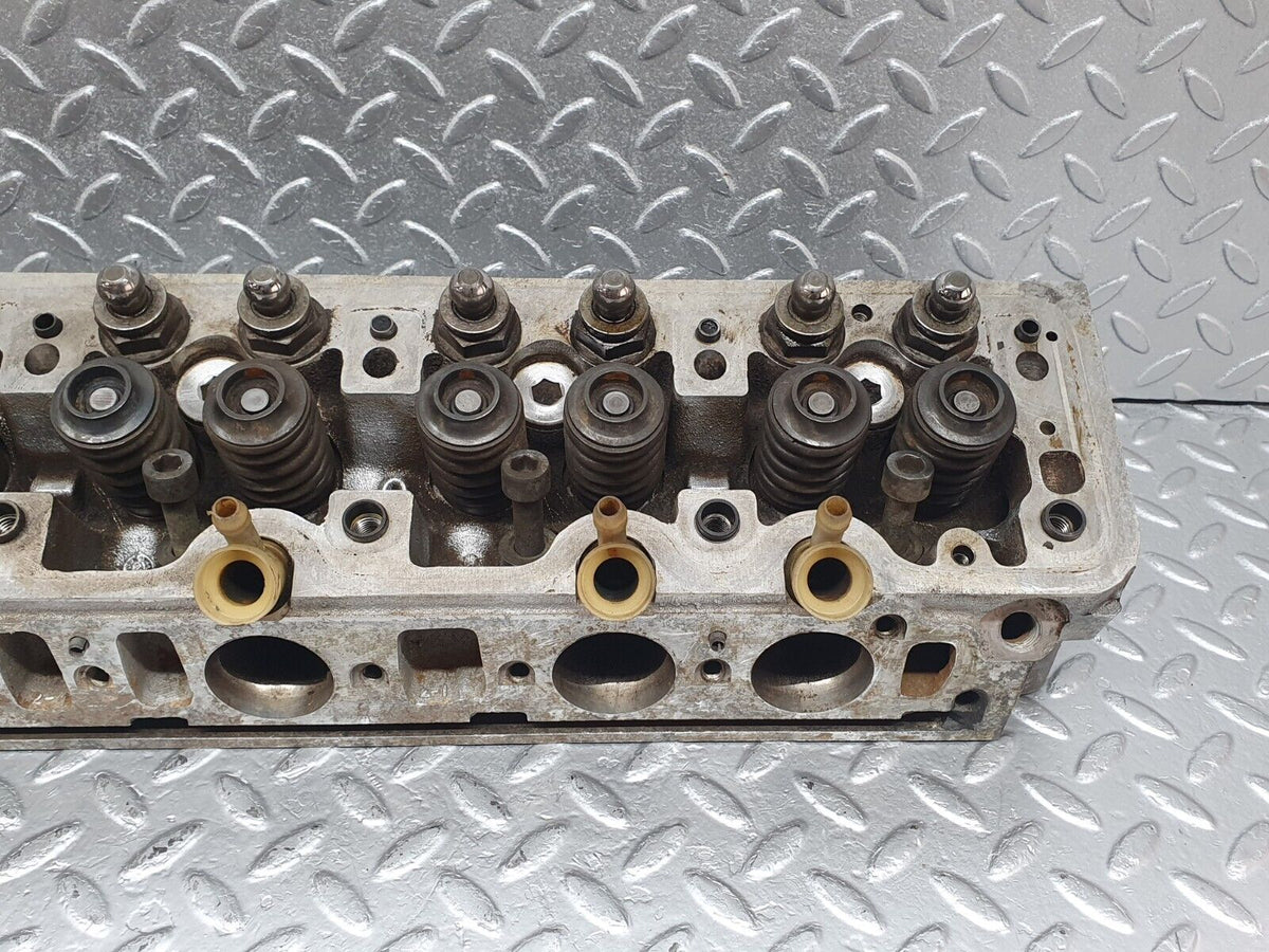 43839 Mercedes-Benz C126 380SEC Coupe Cylinder Head Left Side A1160163301