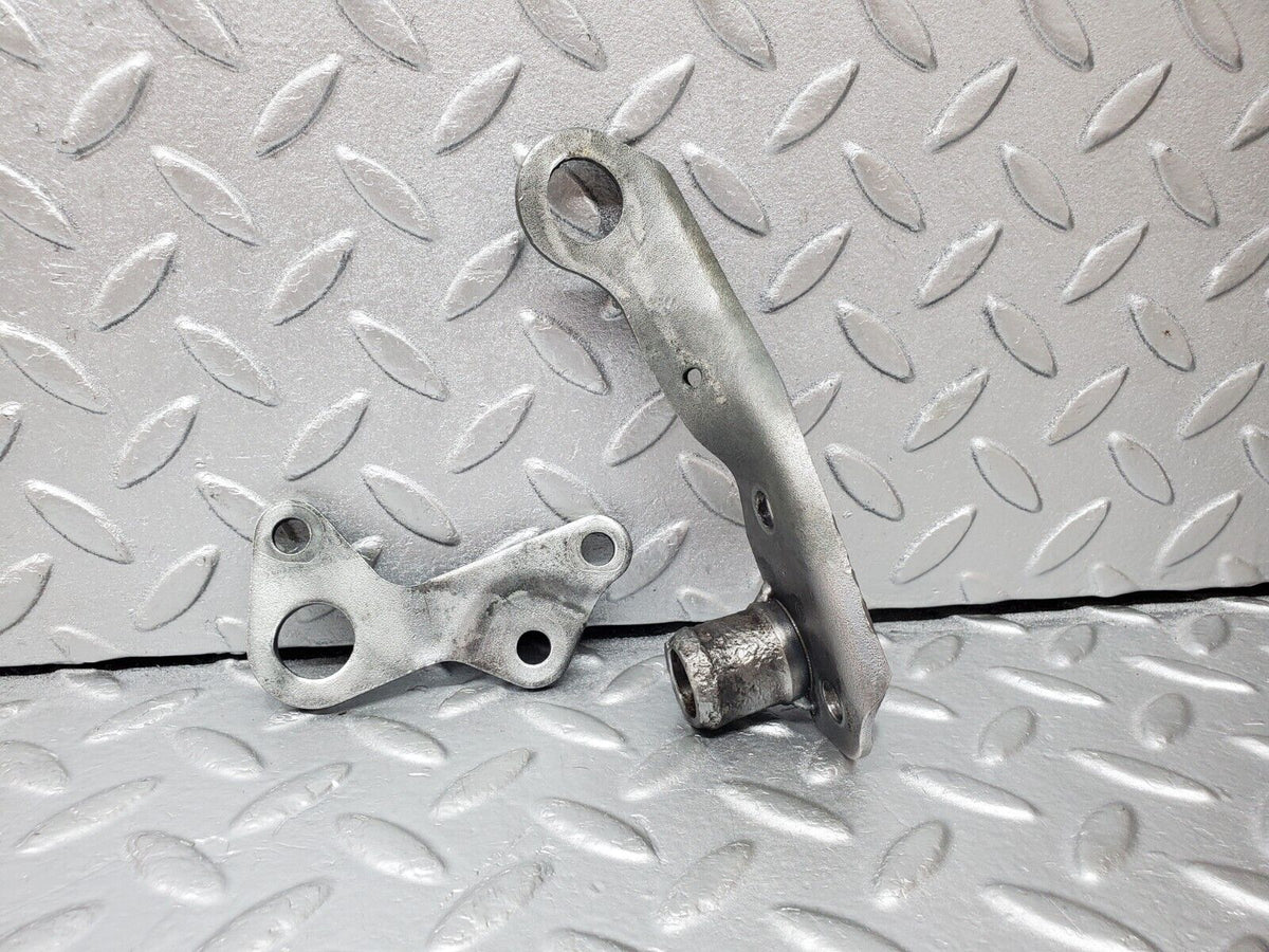 45290 Mercedes-Benz R129 300SL Coupe Engine Lifting Eyes Hooks