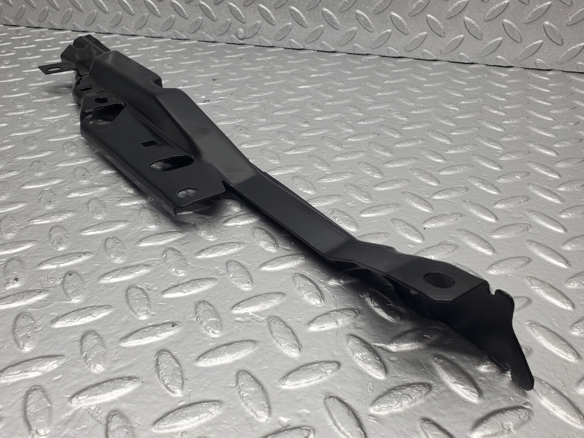 48990 Mercedes-Benz A124 320E Cabriolet Rear Left Window Upper Support Bracket