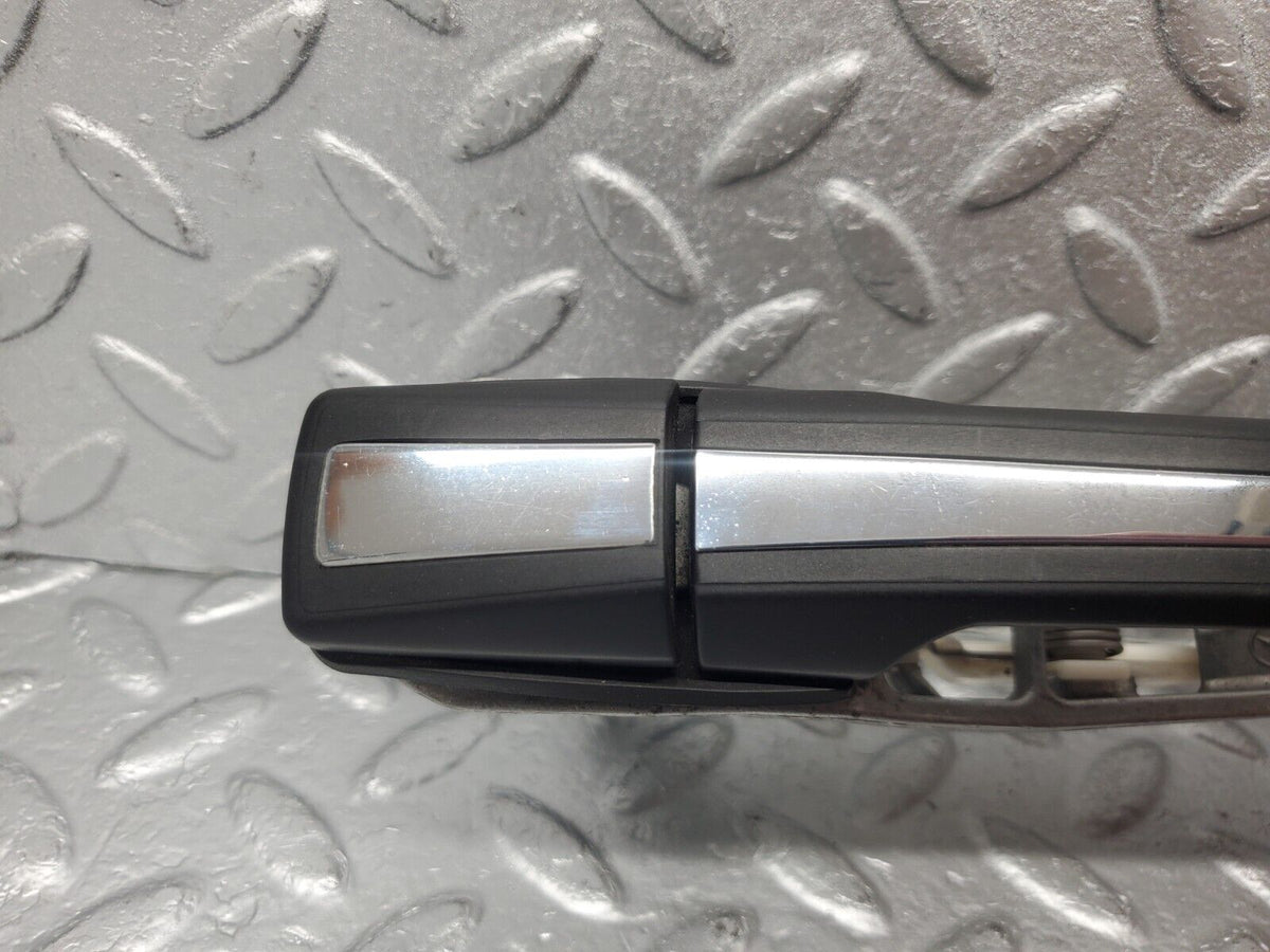46142 Mercedes-Benz W124 Rear Right Exterior Door Handle