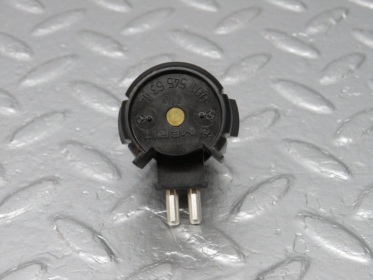 40683 Mercedes-Benz W123 300D Kick Down Switch A0015456314