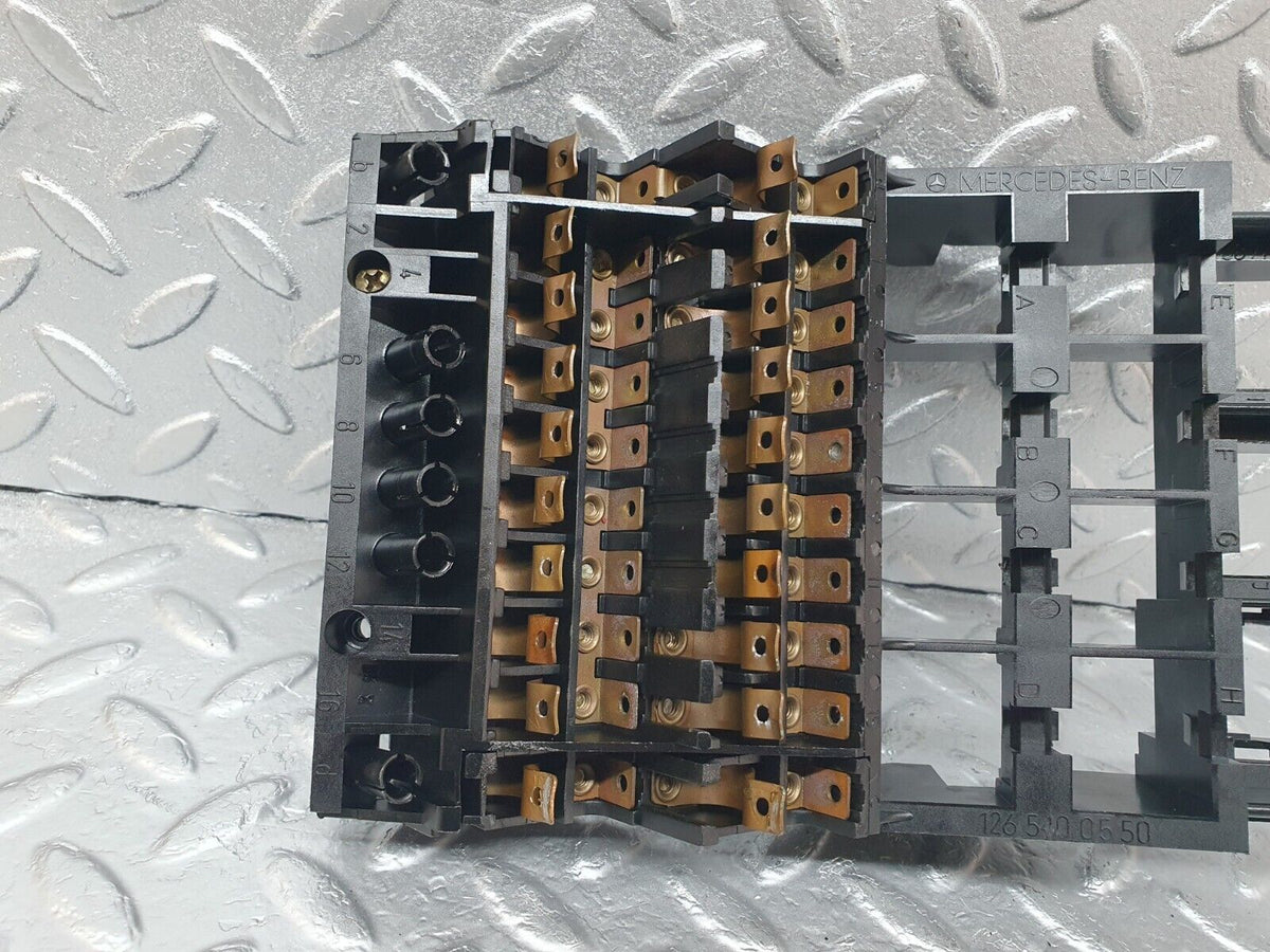 43592 Mercedes-Benz C126 380SEC Coupe Fuse Box A1265400550