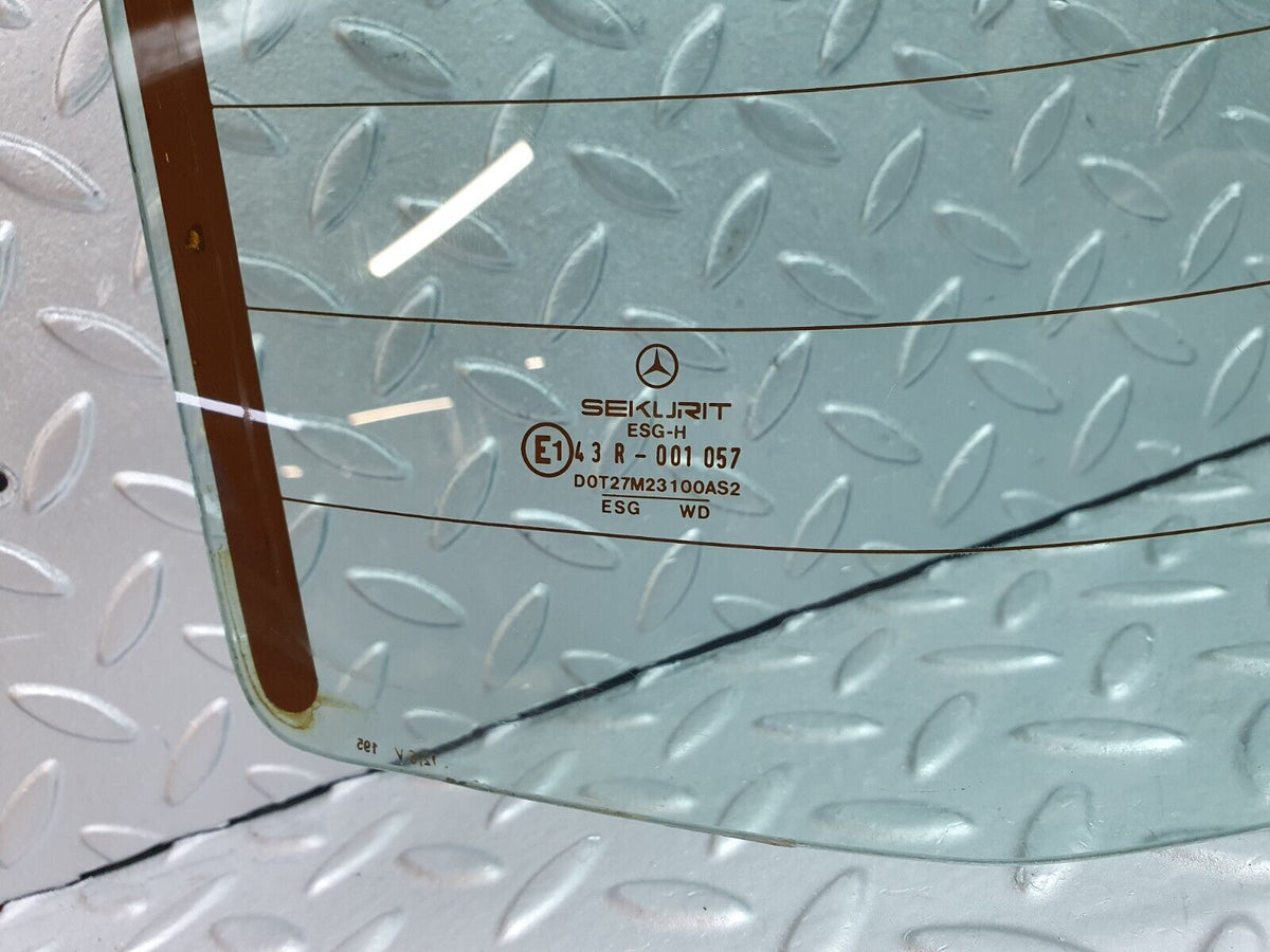 42919 Mercedes-Benz W201 190 2.0L Rear Heated Windscreen Glass