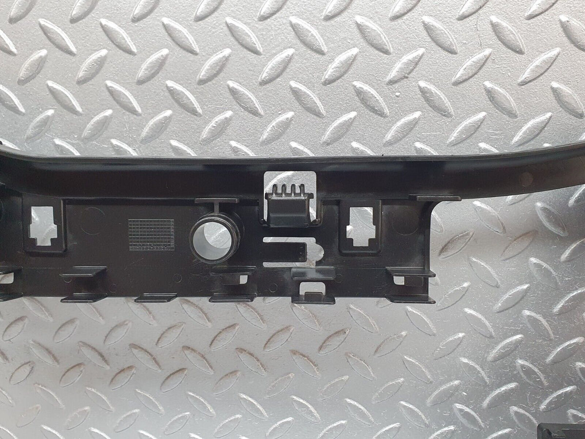 41754 Mercedes-Benz W202 C200 Rear Deck Bracket A2025457740