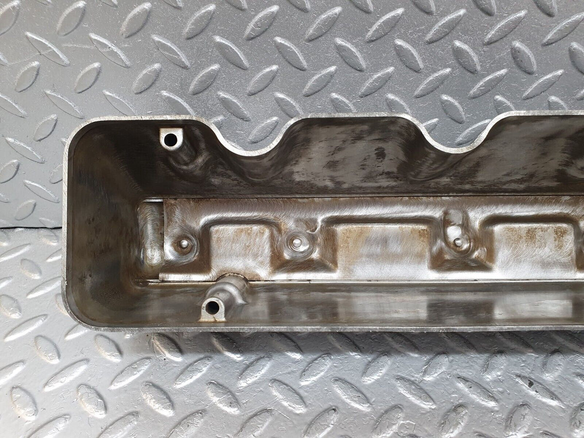 43735 Mercedes-Benz C126 380SEC Coupe Cylinder Head Cover Left A1170160005