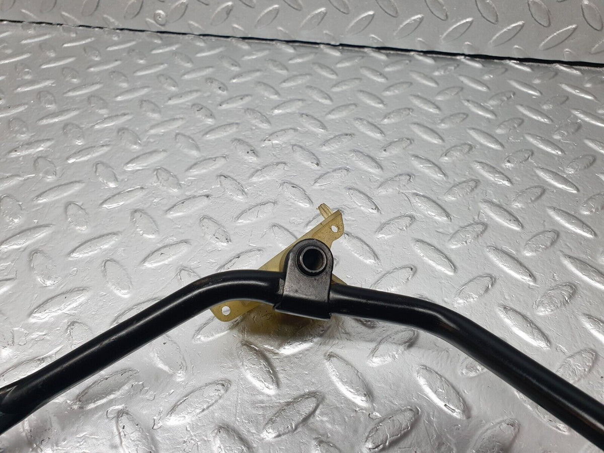 42815 Mercedes-Benz W201 190 2.0L Accelerator Pedal Linkage A2013010218