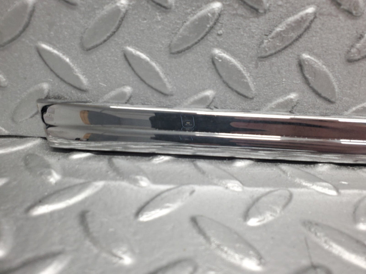48292 Mercedes-Benz W113 Pagoda Right Door Chrome Trim