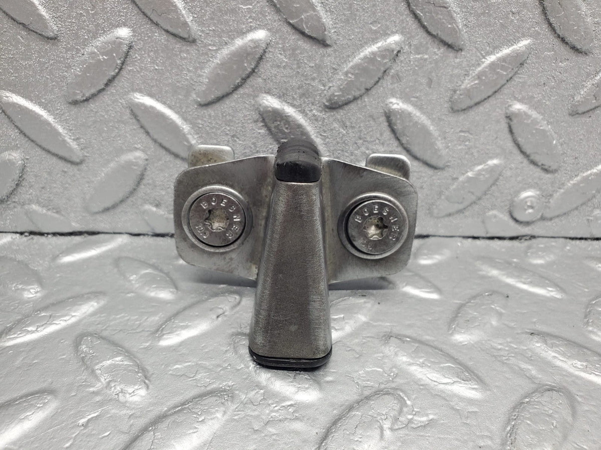 49180 Mercedes-Benz A124 320E Cabriolet Door Lock Latch Right Side