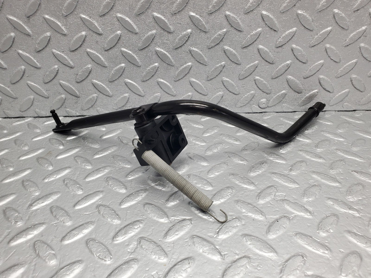 49355 Mercedes-Benz A124 320E Cabriolet Accelerator Pedal Linkage A2013010318