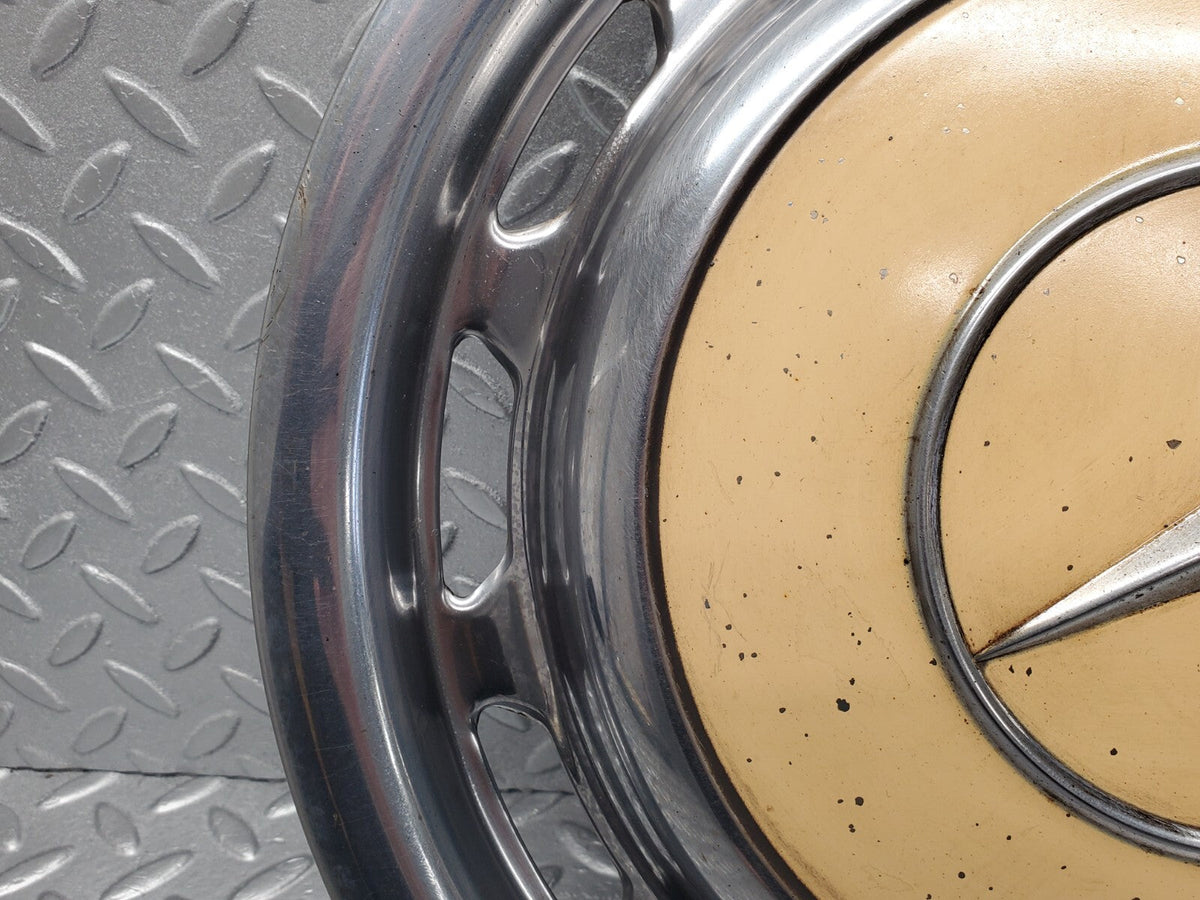 48399 Mercedes-Benz Wheel Trim Hub Cap 14"