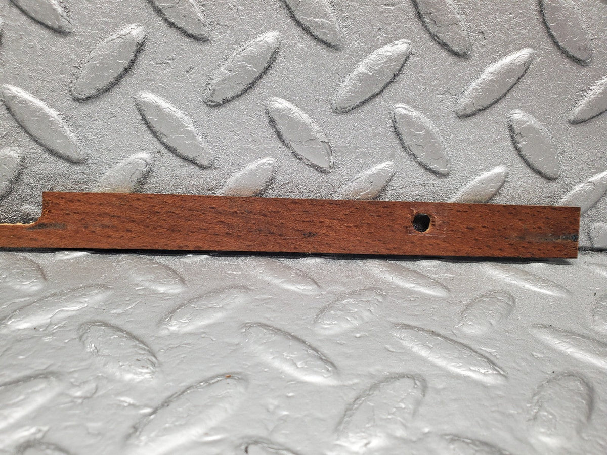 50599 Mercedes-Benz W108 280SE 3.5 Dashboard Wood Trim