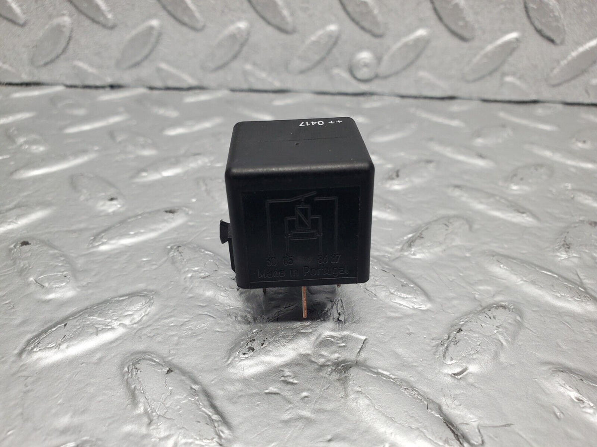 47893 Mercedes-Benz R230 350SL Coupe Multi Purpose Relay A0025421319