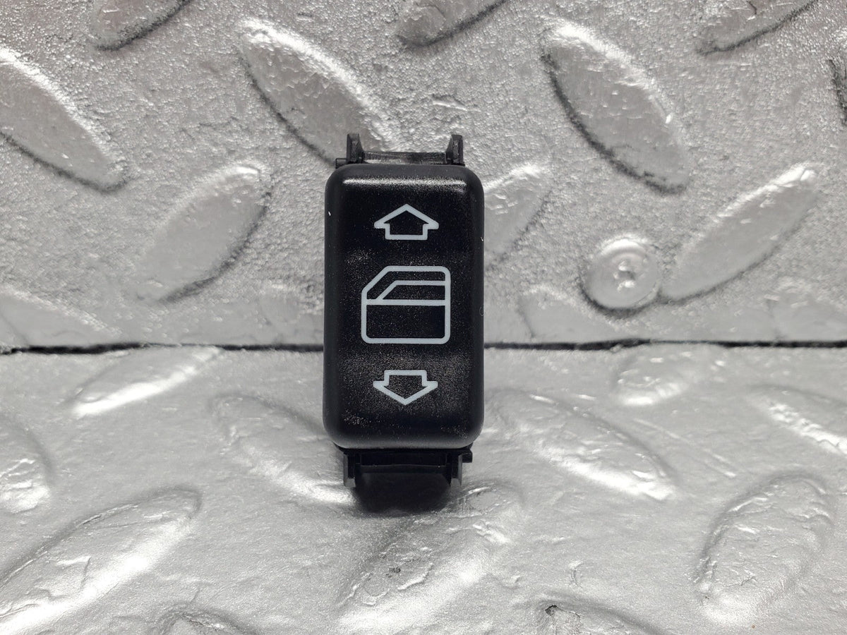49104 Mercedes-Benz A124 320E Cabriolet Electric Window Switch Left A1248209310