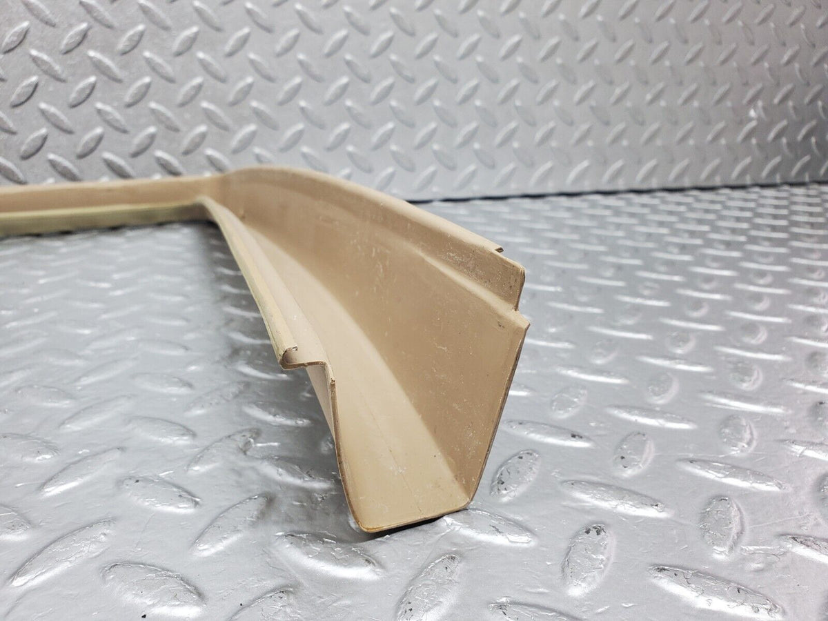 45861 Mercedes-Benz W126 420SE Front Left Door Window Frame Cover A1267250371