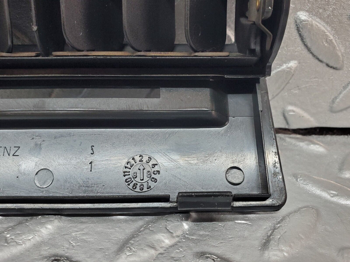 45584 Mercedes-Benz W126 420SE Centre Console Air Vent A1268300013