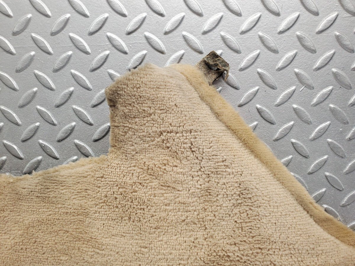 48922 Mercedes-Benz A124 320E Cabriolet Centre Console Carpet Left Side Beige