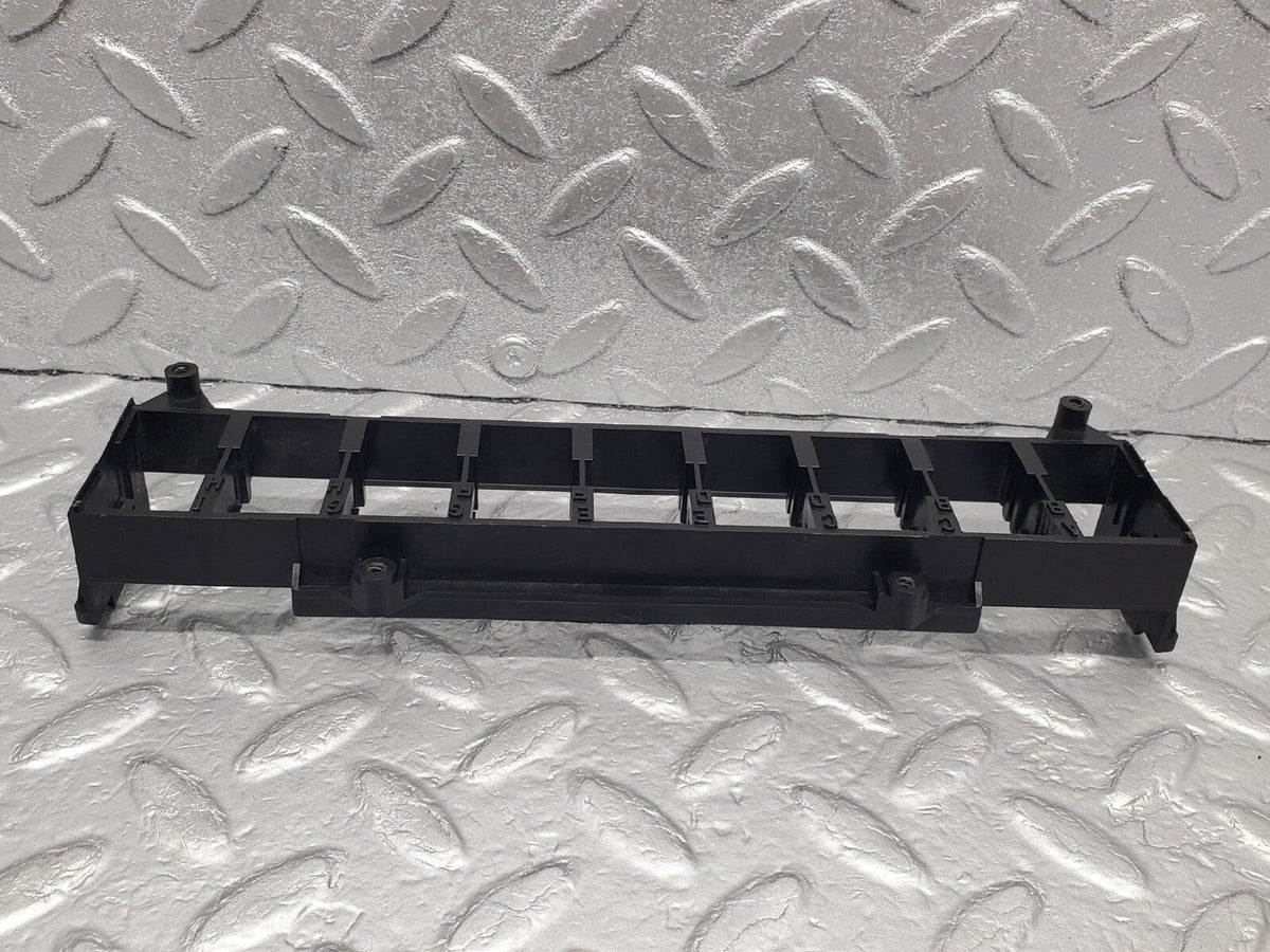 48934 Mercedes-Benz A124 320E Cabriolet Centre Console Switch Bracket A1248210071