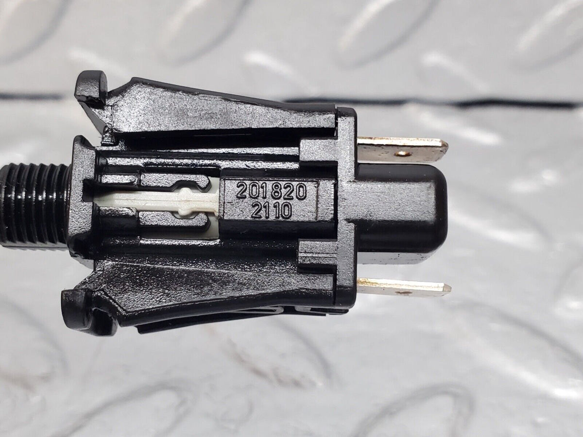 44653 Mercedes-Benz W124 220E Door Contact Switch A2018202110