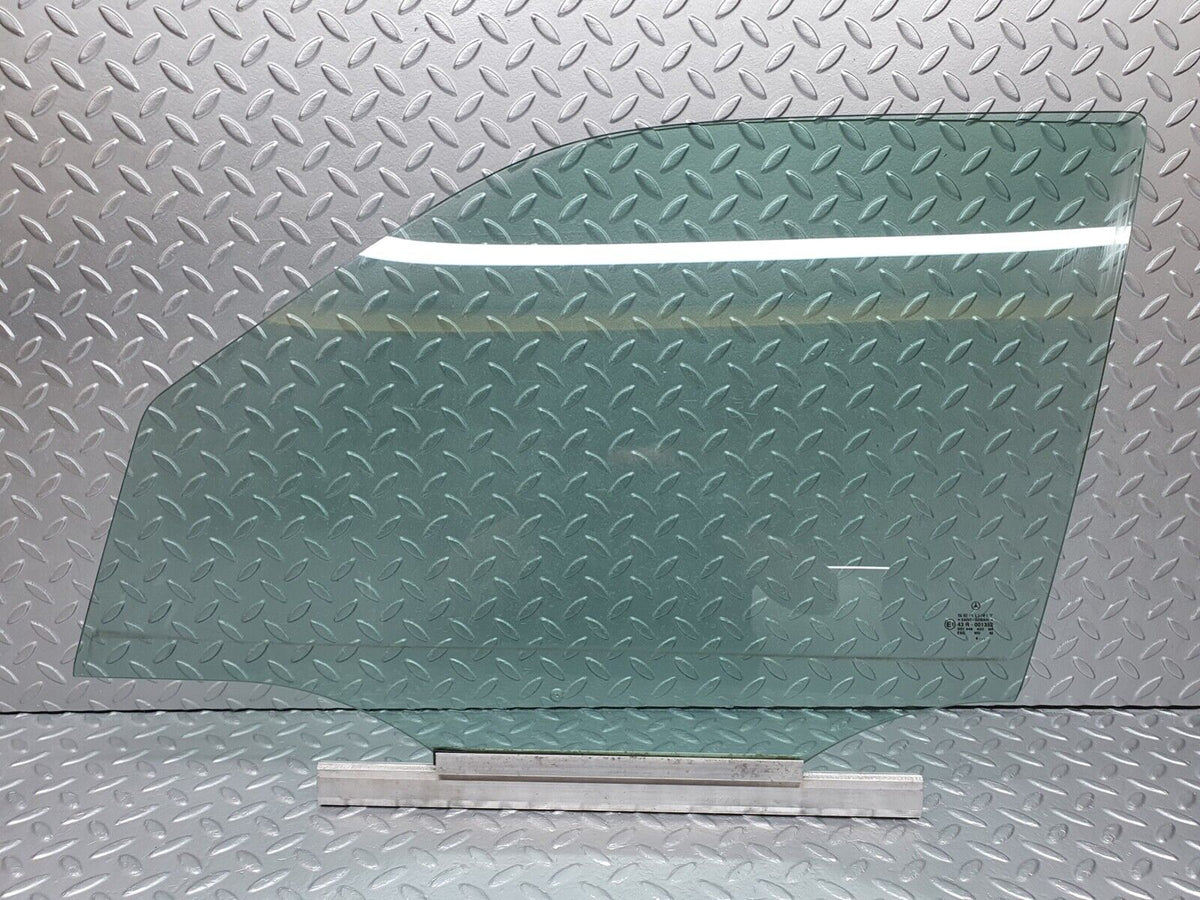 41994 Mercedes-Benz W202 C200 Front Left Door Window Glass