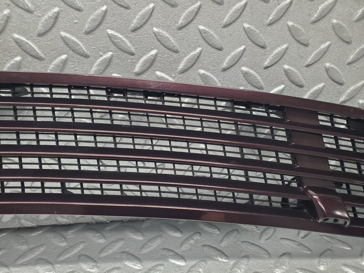 49560 Mercedes-Benz W220 Bonnet Upper Grill & Windscreen Washer Nozzle