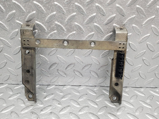 48576 Mercedes-Benz W108 Ignition Cable Bracket