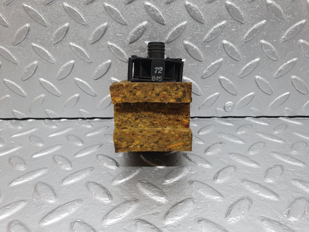41670 Mercedes-Benz W124 200E Temperature Sensor Bosch A0008301908 0130002802