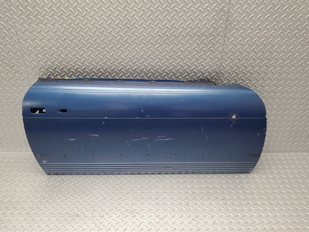48259 Mercedes-Benz C107 R107 Right Door