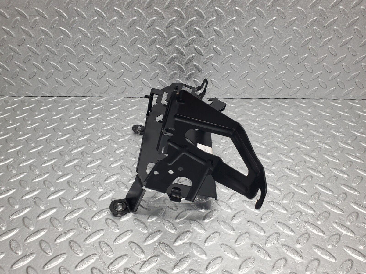 48000 Mercedes-Benz R230 350SL Coupe Boot Control Module Mounting Bracket A2305453140