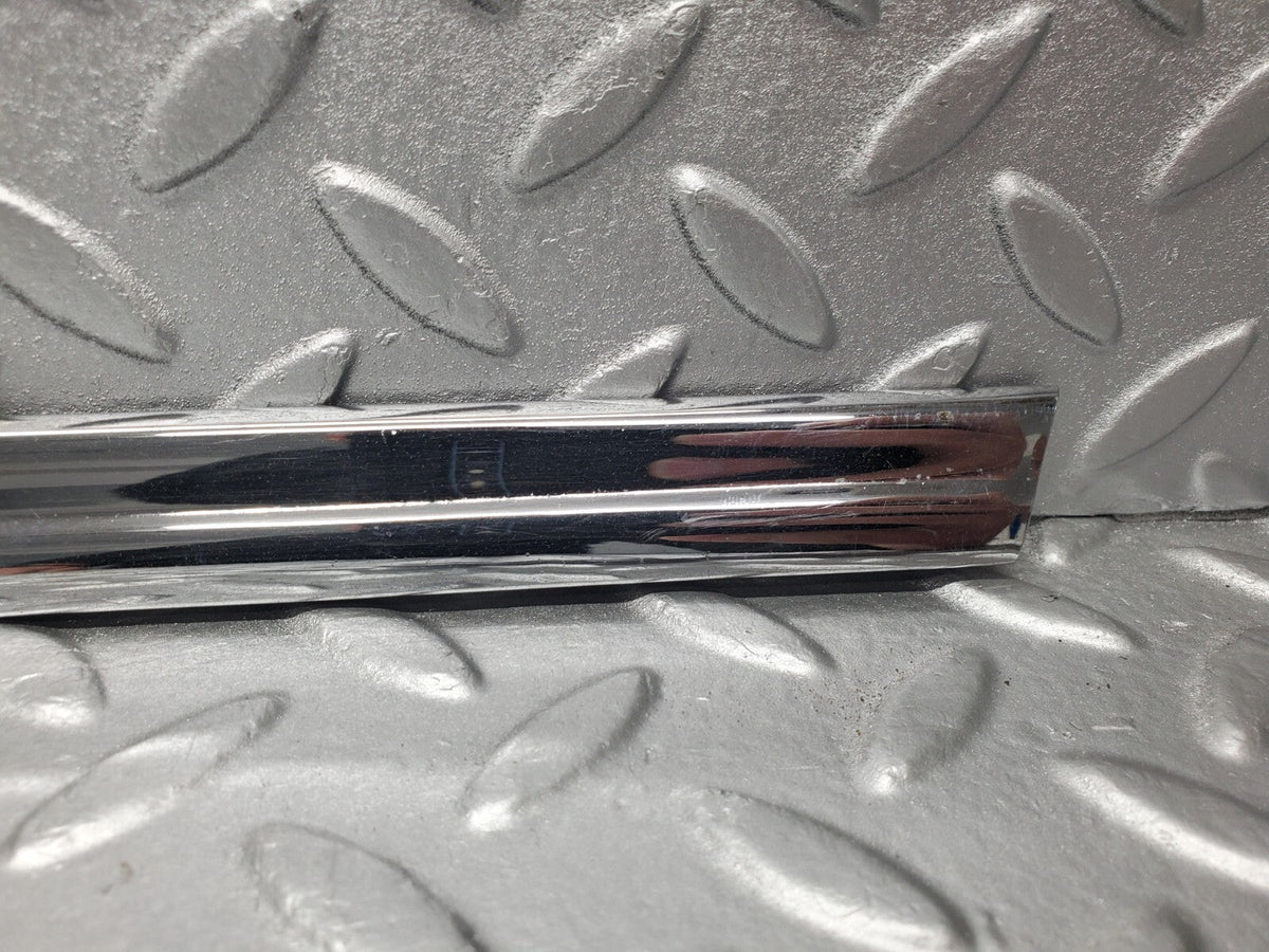 48292 Mercedes-Benz W113 Pagoda Right Door Chrome Trim