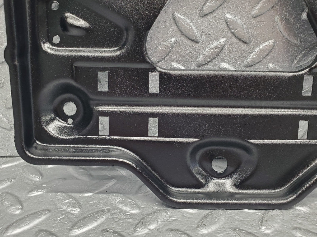 49344 Mercedes-Benz A124 320E Cabriolet Battery Tray With Bracket