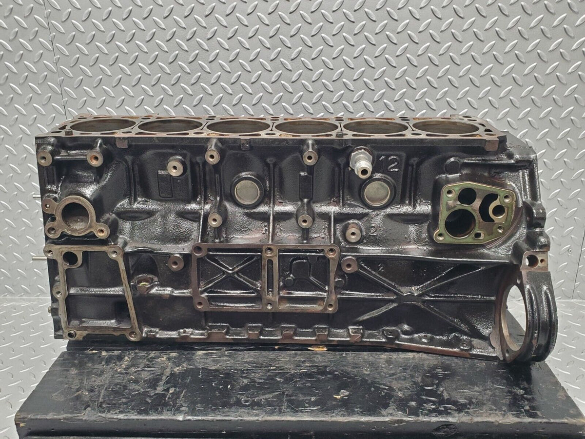 46315 Mercedes-Benz W124 280E Engine Block 104.942 A1040111201