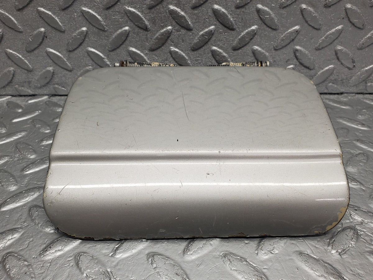 51205 Mercedes-Benz C107 Coupe Fuel Tank Flap Cap A1075840039