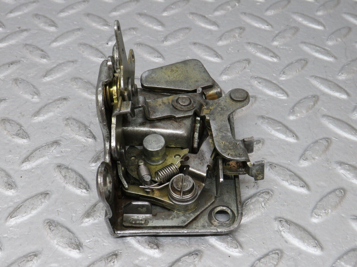 35736 Mercedes-Benz W108 Front Left Door Lock Mechanism