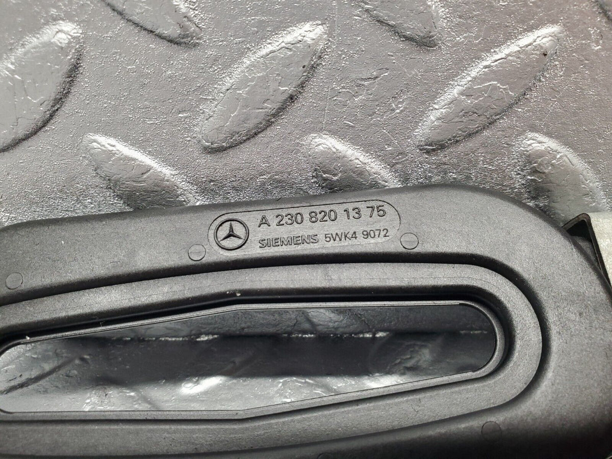 48060 Mercedes-Benz R230 350SL Coupe Keyless Go Antenna Right A2308201375