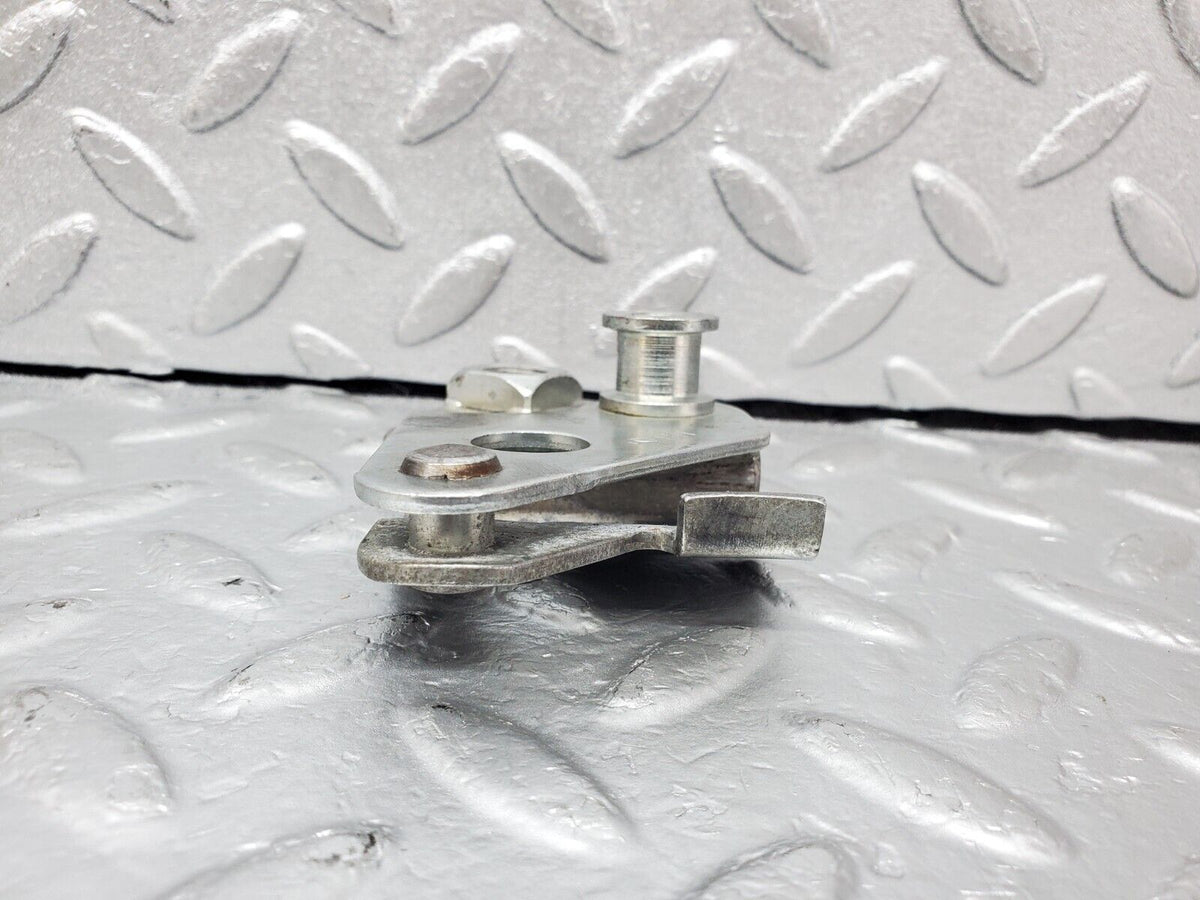 44405 Mercedes-Benz W123 280E Front Right Seat Belt Bracket