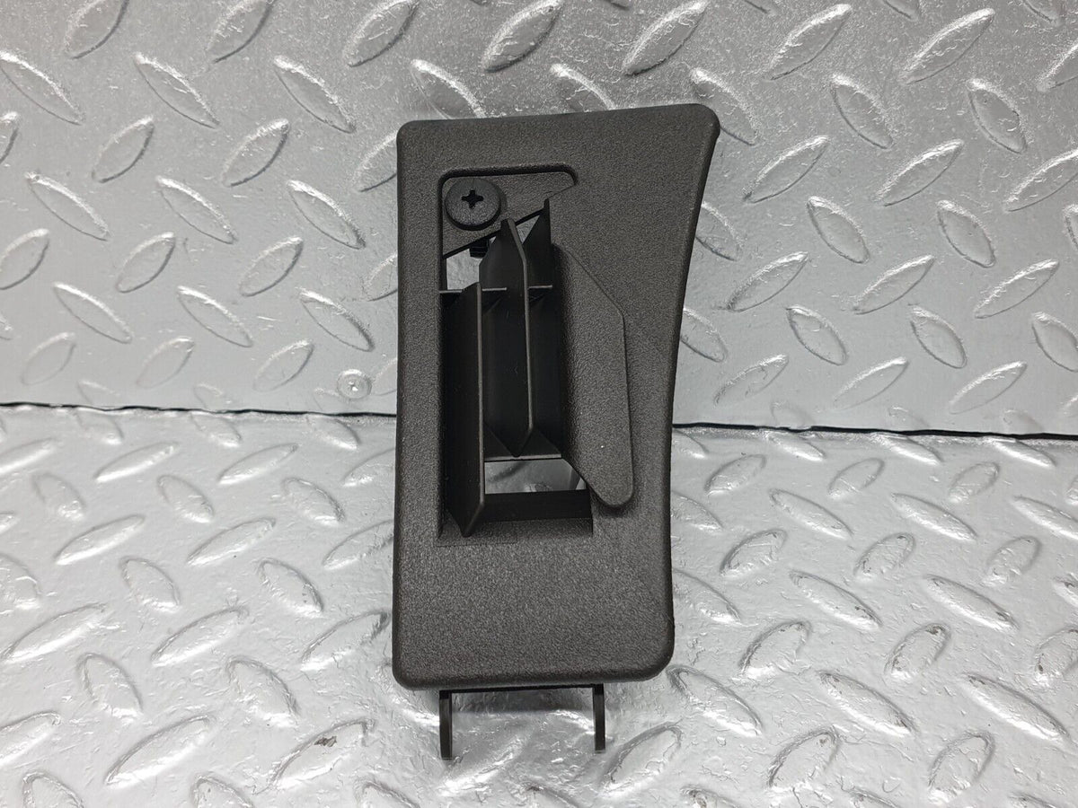 41877 Mercedes-Benz W202 C200 Under Dash Air Vent Pair A2108300366 A2108300466