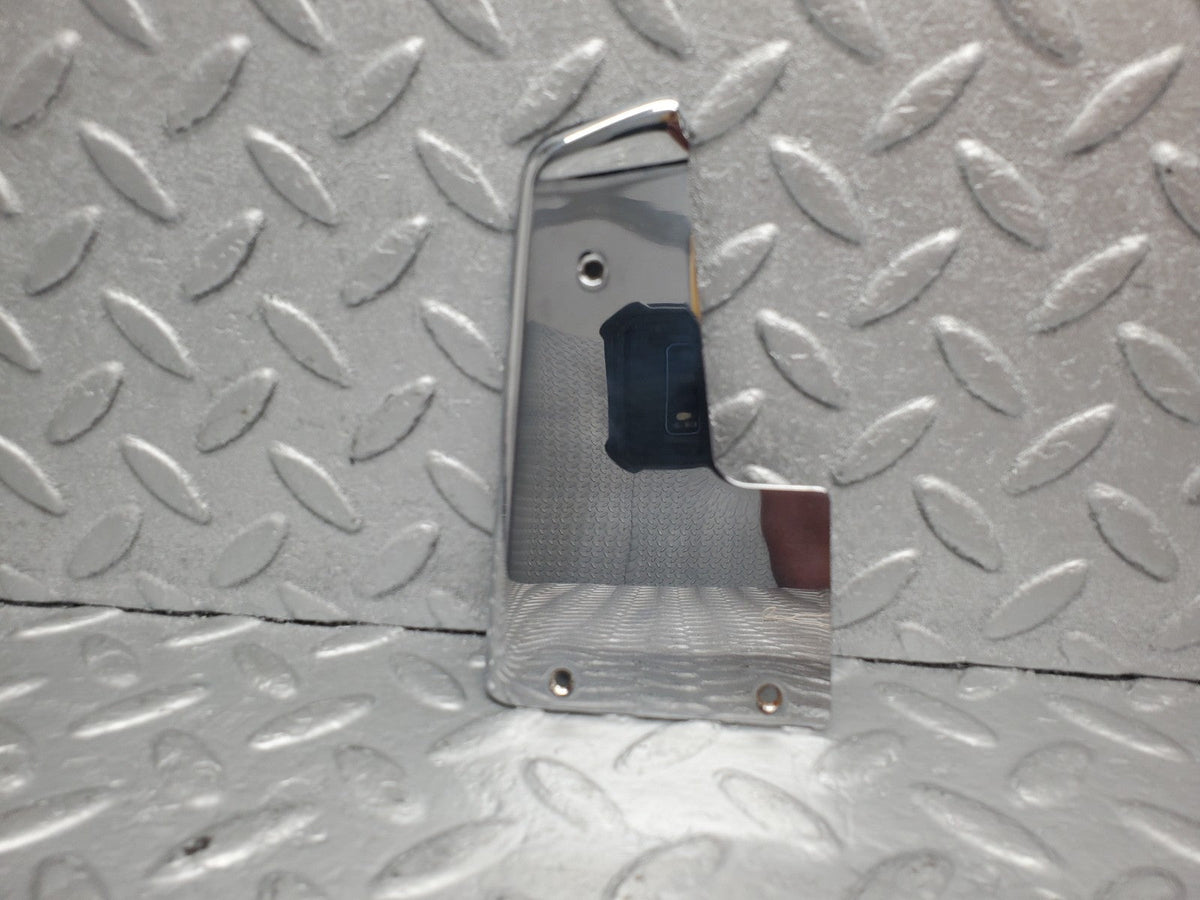 49322 Mercedes-Benz A124 320E Cabriolet Right Door Chrome Cover