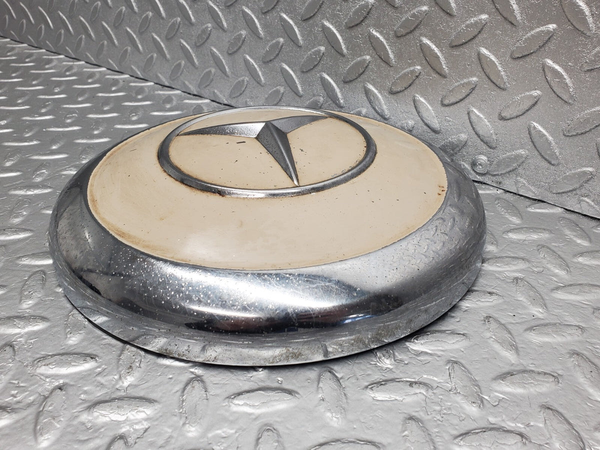 48387 Mercedes-Benz Chrome Wheel Hub Cap