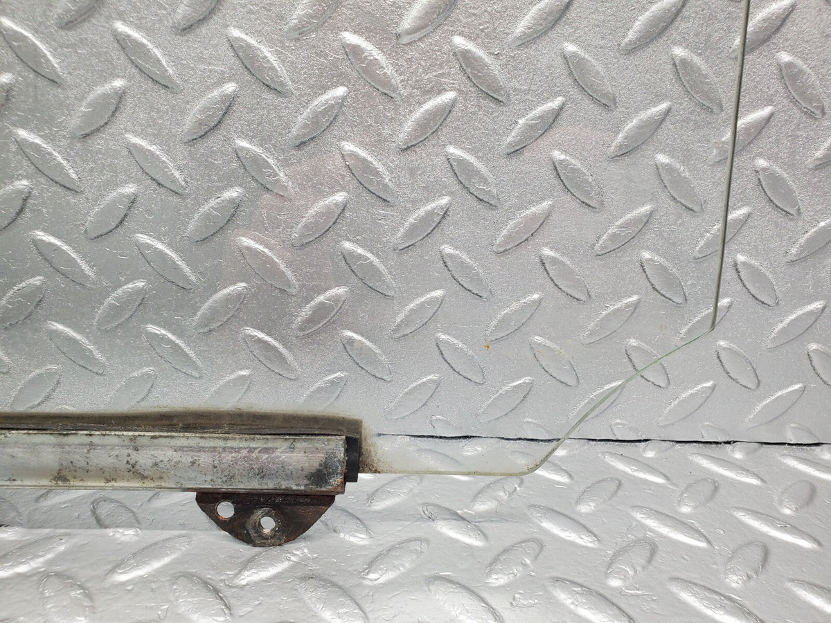 48491 Mercedes-Benz W108 Rear Left Door Window Glass