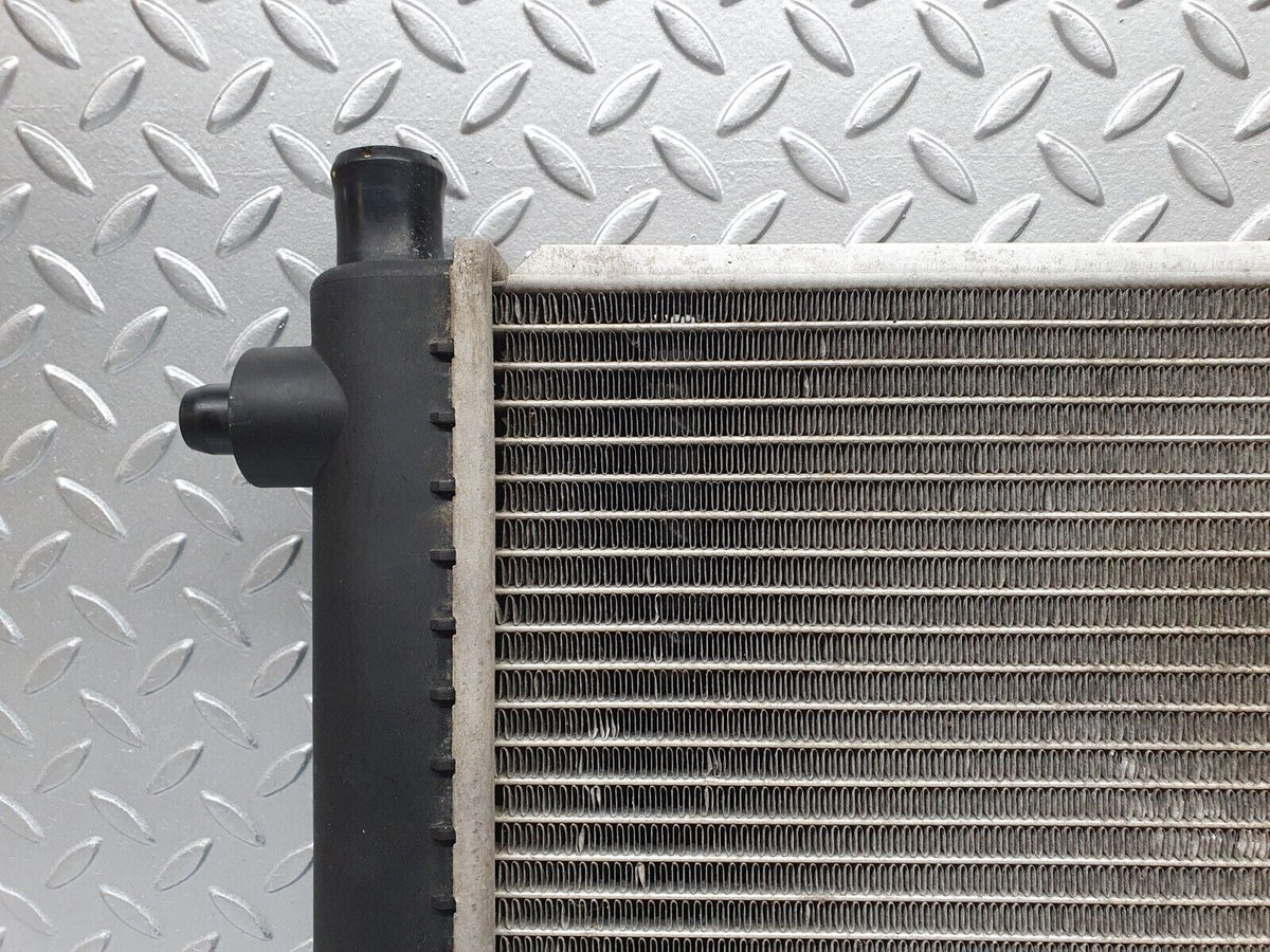 41399 Mercedes-Benz W124 200E Engine Coolant Radiator